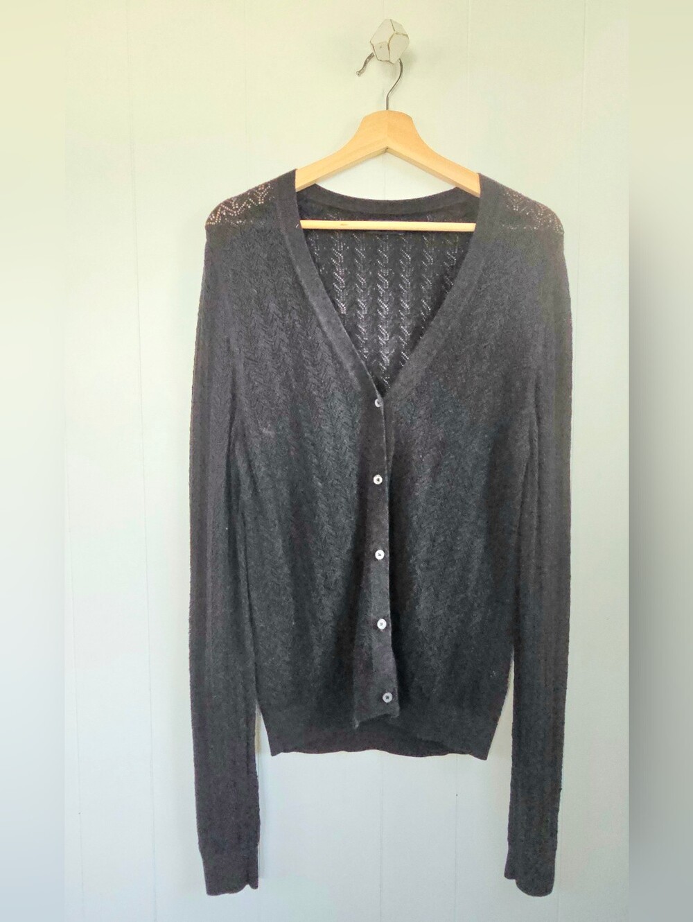 GAP Black Pointelle V-Neck Cardigan, MT